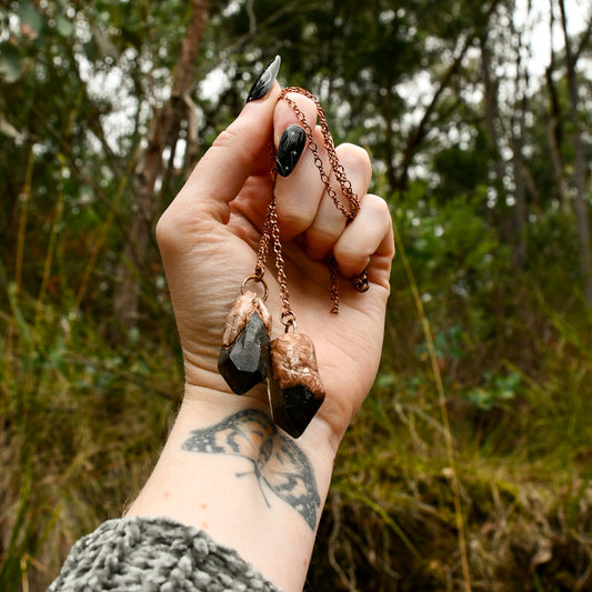 Smoky quartz pendulum necklace in copper