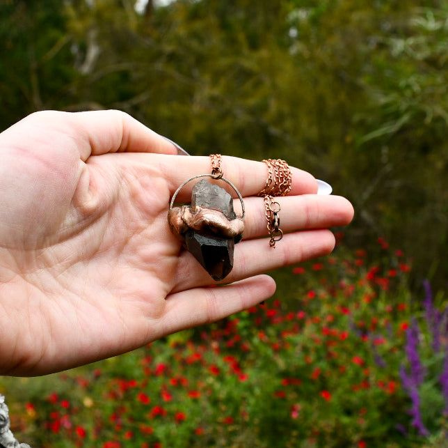 Smoky quartz pendulum necklace in copper